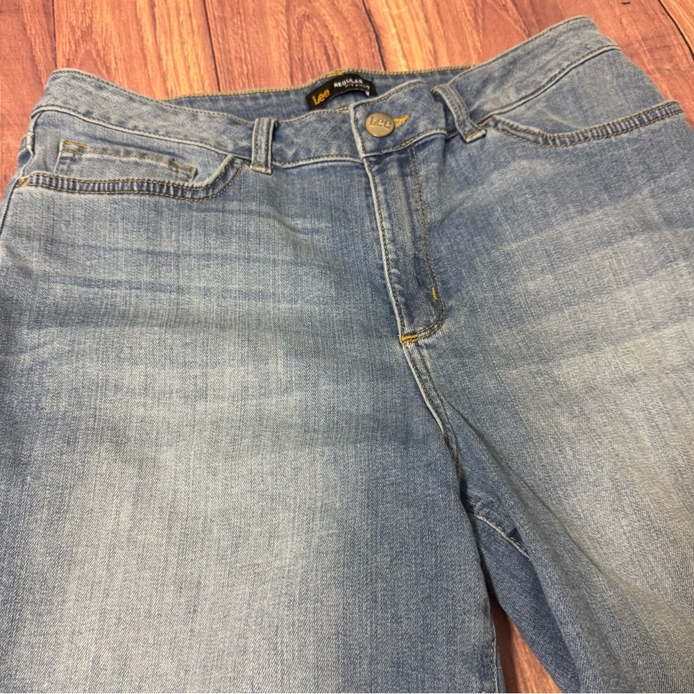 Lee Women's Medium Blue Denim Jean Shorts - Picture 4 of 15